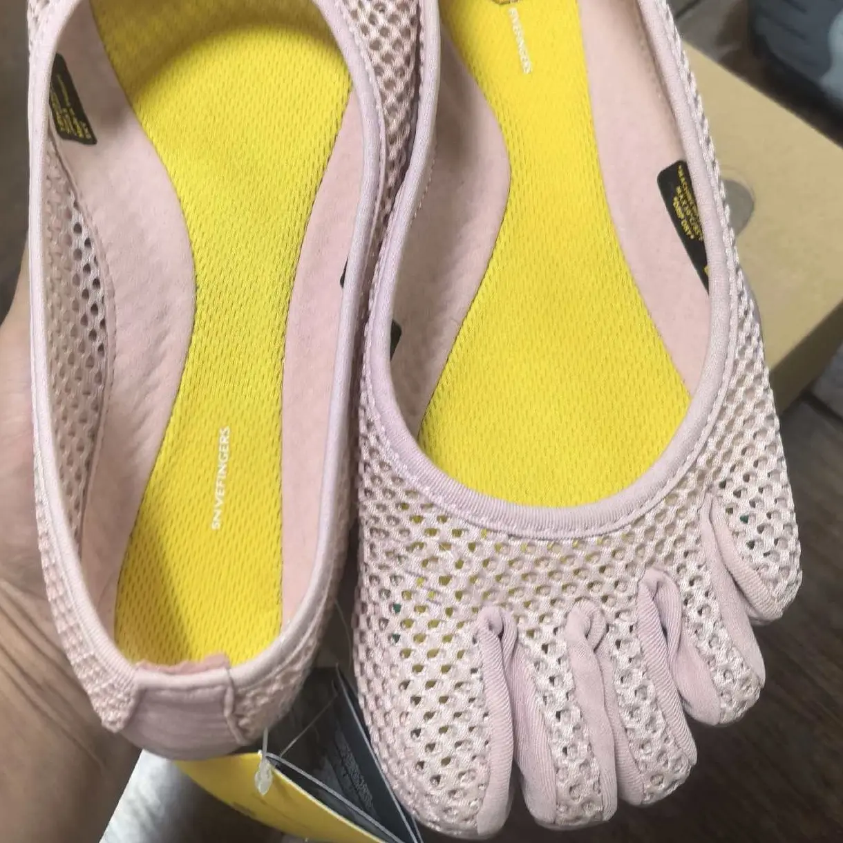 Barefoot Split-Toe Ballet Flats – Lightweight Breathable Dance Shoes with Non-Slip Sole for Yoga, Pilates, Zumba & Indoor Fitness