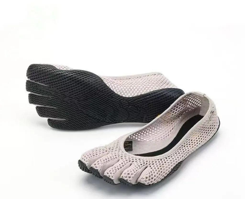 Barefoot Split-Toe Ballet Flats – Lightweight Breathable Dance Shoes with Non-Slip Sole for Yoga, Pilates, Zumba & Indoor Fitness